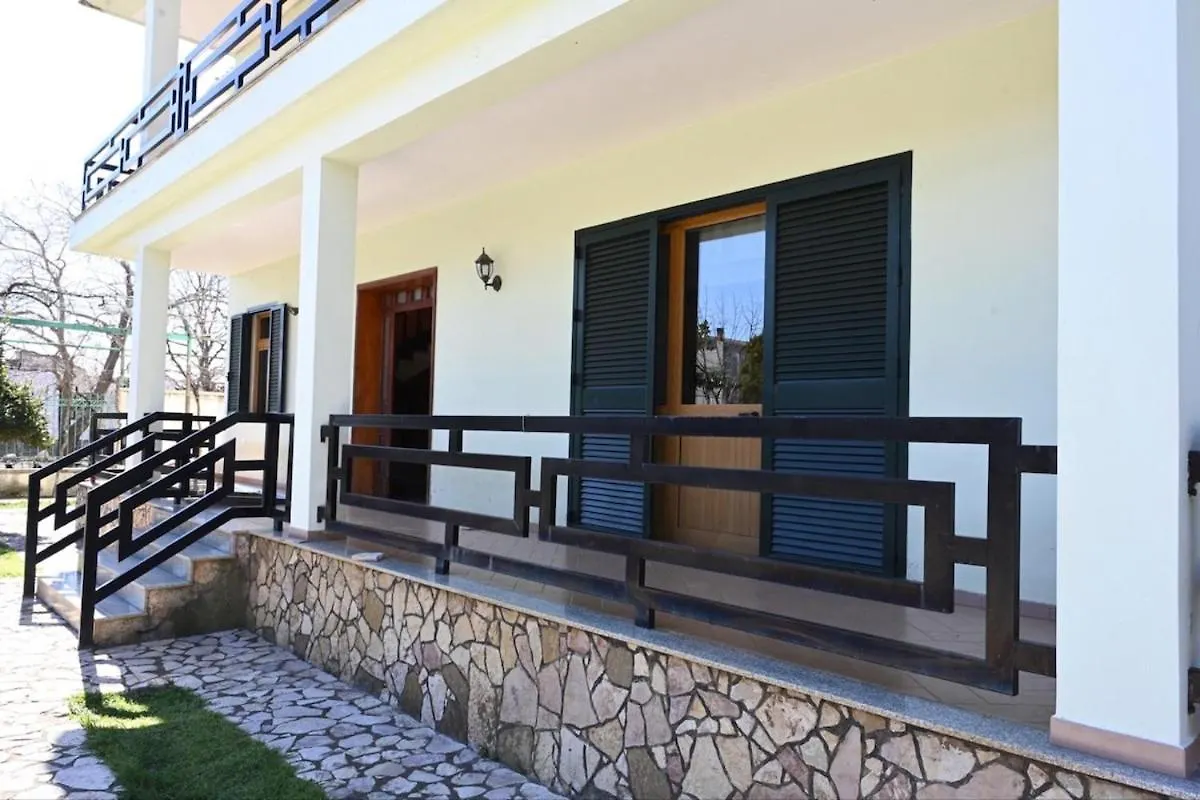 Holiday Villa! Lezhe Villa