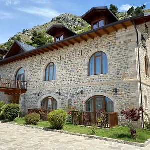 Guri Shengjin Hotel